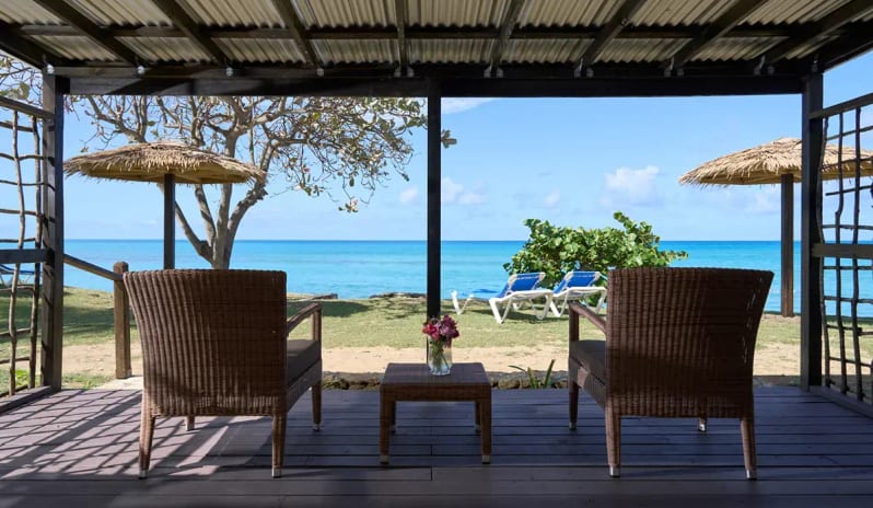 antigua-holidays-hawksbill-beachfront-bungalow-veranda